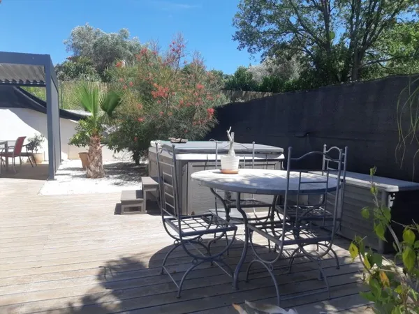VILLA T4 PLAIN PIED HYERES OUEST