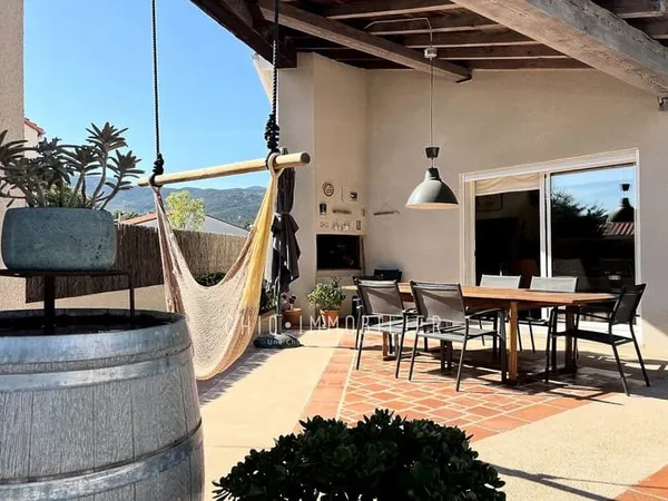 Maison 5 pièces 155 m²