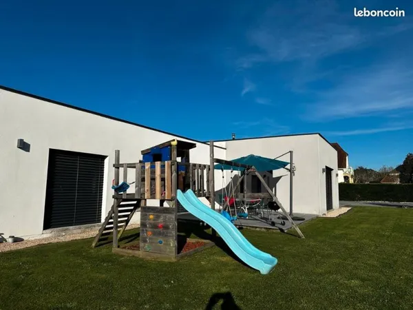 Maison plain pieds 4 ch et garage