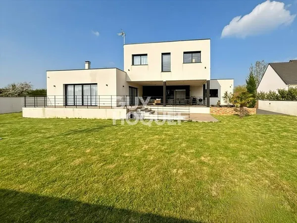 Maison 7 pièces 200 m²