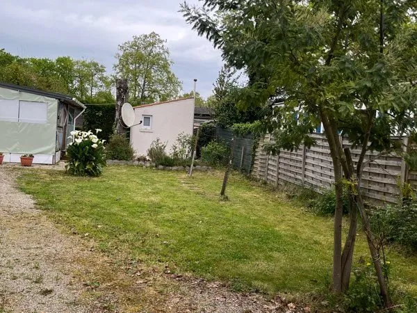 Mobil home sur terrain privée 380m2 île oleron - a 10mn de la mer