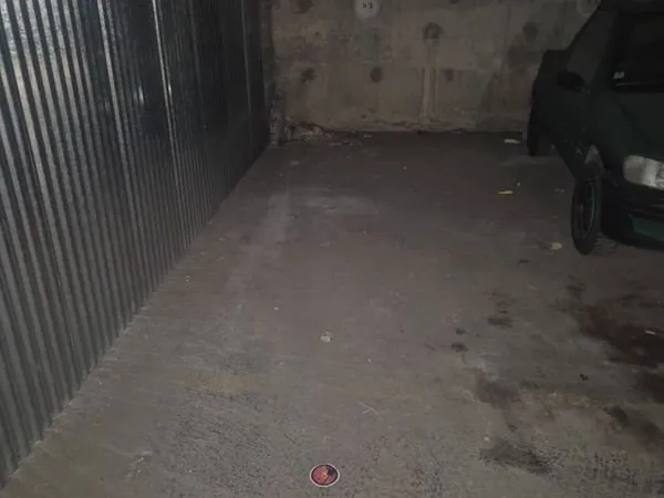 Emplacement sous-terrain garage