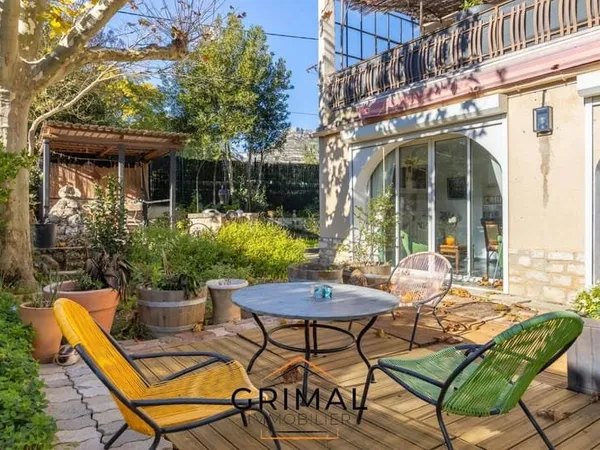 Maison de plain-pied 5 pièces 140 m²