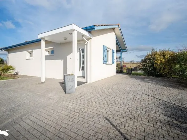 Contemporaine de 4 pièces principales