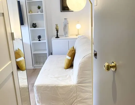 Studio 1 pièce 13 m²