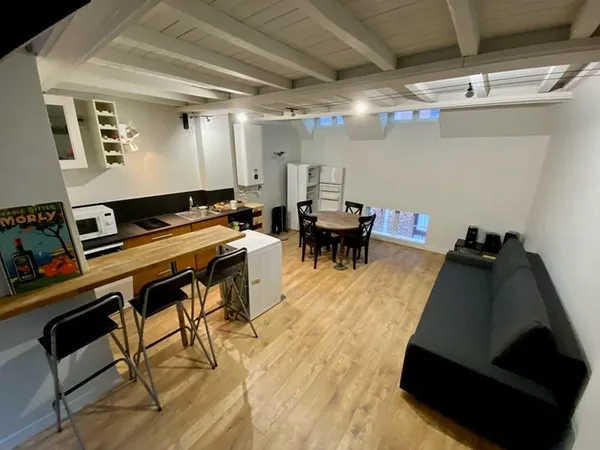 VIEUX-LILLE - T1 BIS MEUBLE EN DUPLEX - RUE COQUEREZ