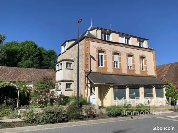 Mas 14 pièces 417 m²