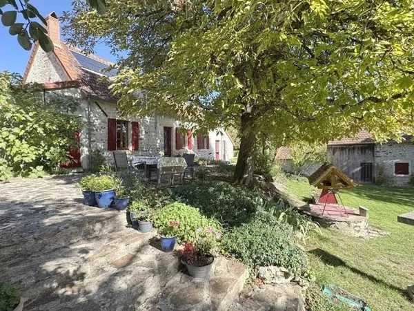 Gîte 8 pièces 220 m²