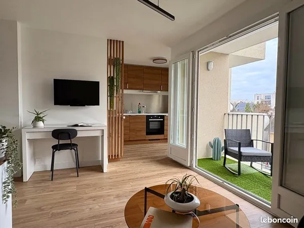 Appartement meublé 30m2- rénové 2025 - balcons - parking - quartier dunois - orléans