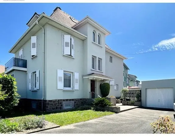 Local 429 m² Colmar