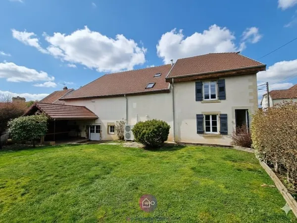 Grande maison familiale entièrement rénovée Terrain clos