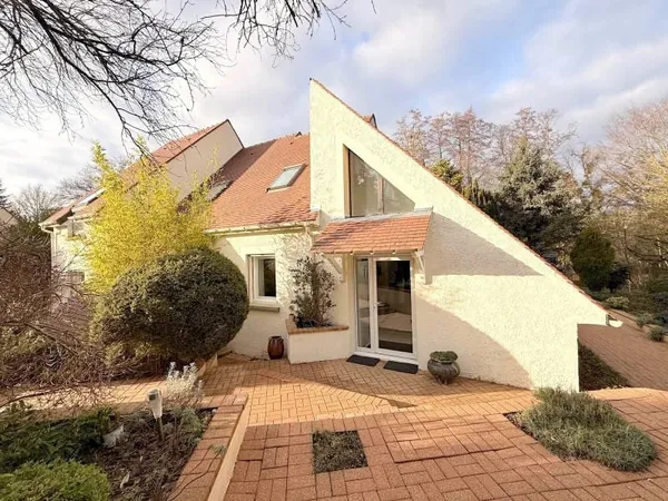 Maison 6 pièces 204 m²