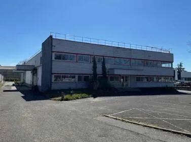 Local d'activité 2155 m²