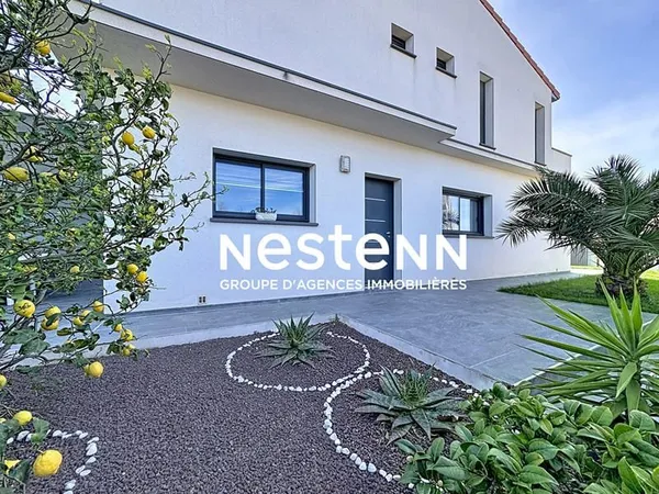 Maison Perpignan 6 pièces 137.14 m2 avec garage, 3 faces.