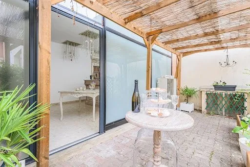 Loft 2 pièces 93 m²