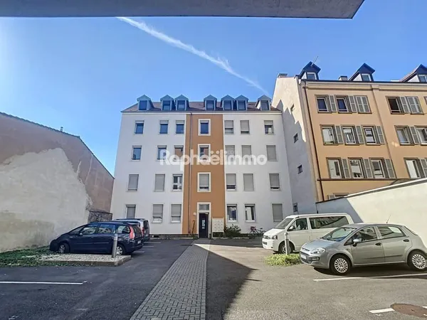 Parking 13 m²