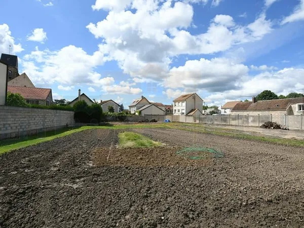 TERRAIN de 477 m² à bâtir - LOT C - Eglise Bois d'Arcy