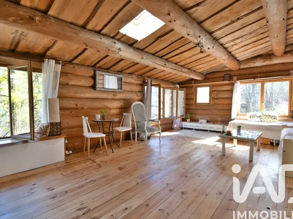 Maison 2 pièces 70 m²