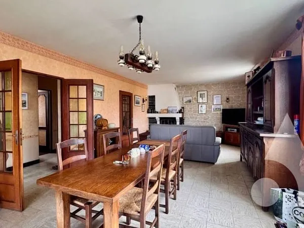 Maison 8 pièces 174 m²