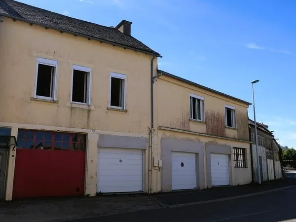 Maison à vendre 6 pièces RIEUPEYROUX (12)