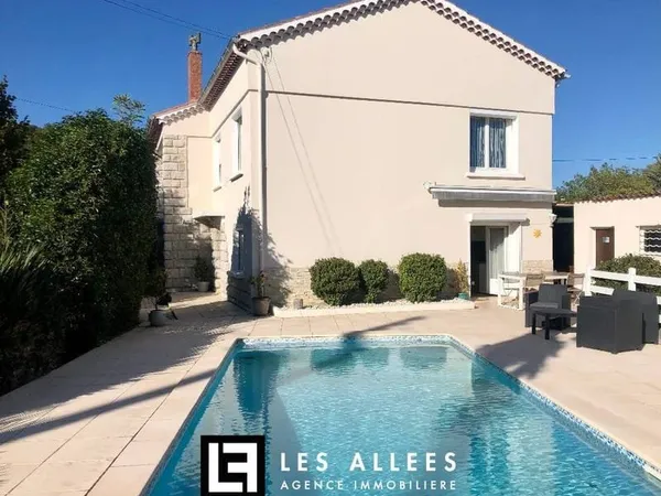 Maison 6 pièces 145 m²