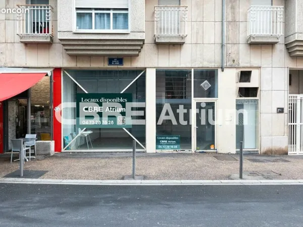 LOCAL COMMERCIAL 70 m² CLERMONT FERRAND