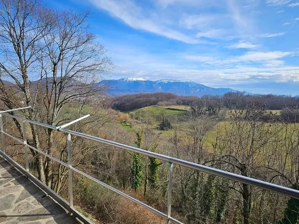 Maison 4 pièces 135 m²