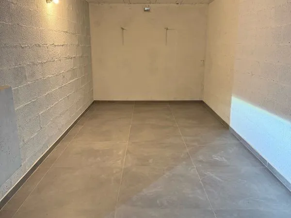 Loue Garage en sous sol sécurisé