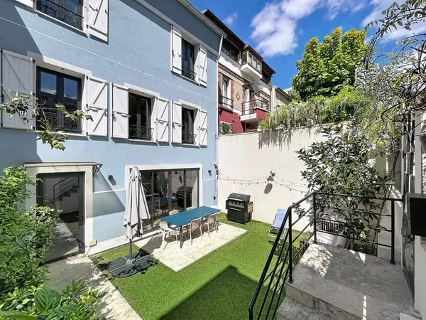 Maison de ville 6 pièces 142 m²