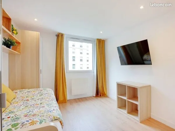 Studio 1 pièce 19 m²