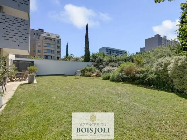 Appartement 5 pièces 95 m²