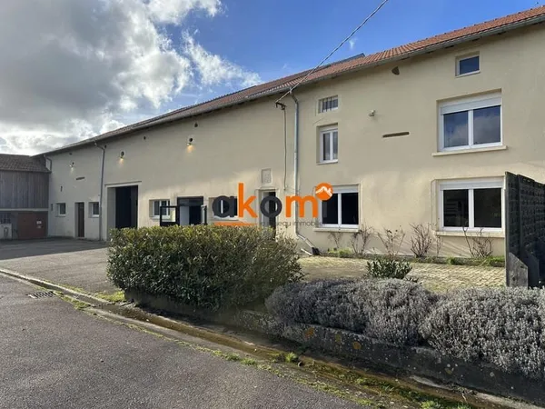 Propriété équestre 3,8 ha Habitation + gîte + salle de r