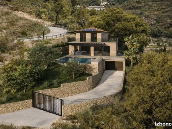 Terrain 1222 m² Nice