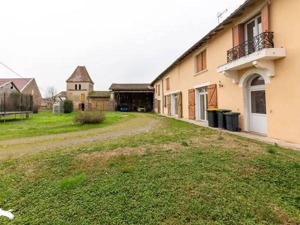 Corps de Ferme de 6 pièces principales