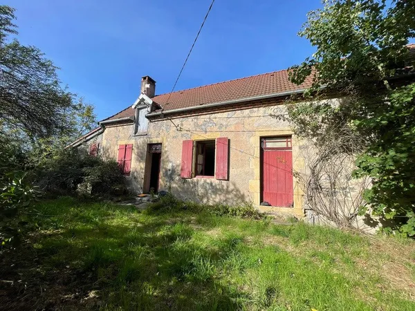 Maison de caracrtere avec Grand Terrain - CERCY-LA-TOUR (NIÈVRE)