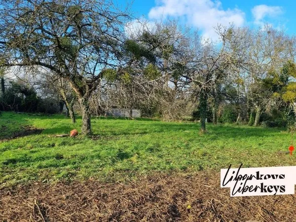 Terrain constructible 610 m²