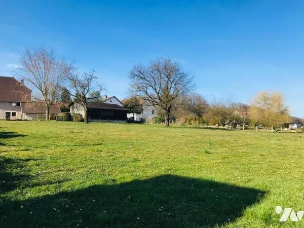 Terrain constructible 1550 m²