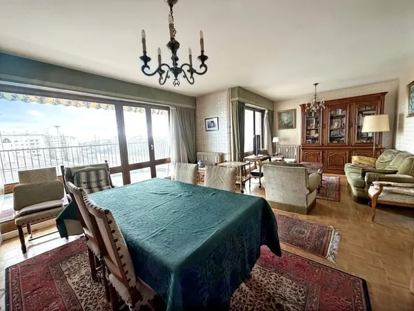 Appartement 4 pièces 84 m²