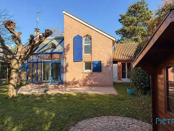Maison 7 pièces 138 m²