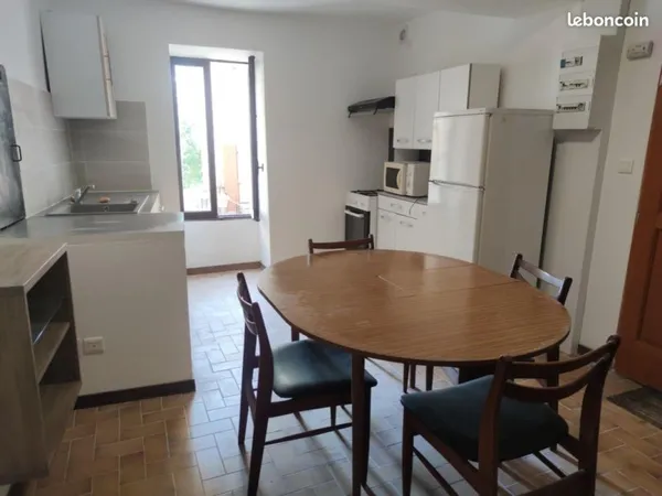 Appartement type t2 a louer sur la verdiere