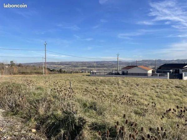 Terrain 935 m² Saint Jean De Galaure
