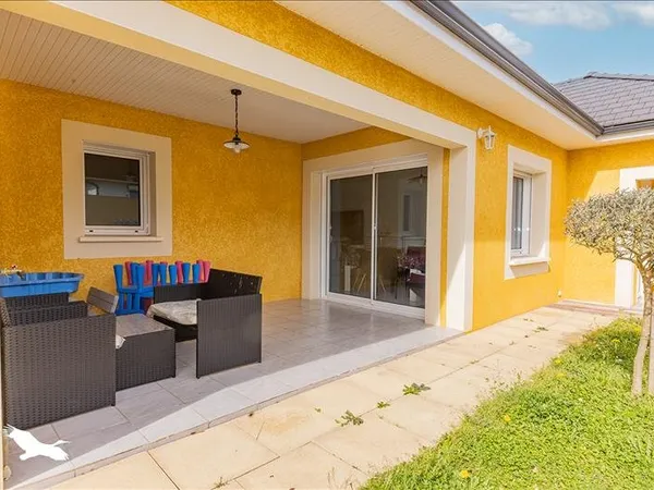 Contemporaine de 5 pièces principales
