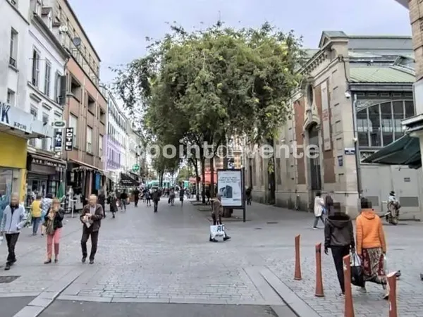 Boutique 70 m²