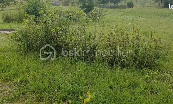 Terrain 935 m² Fismes