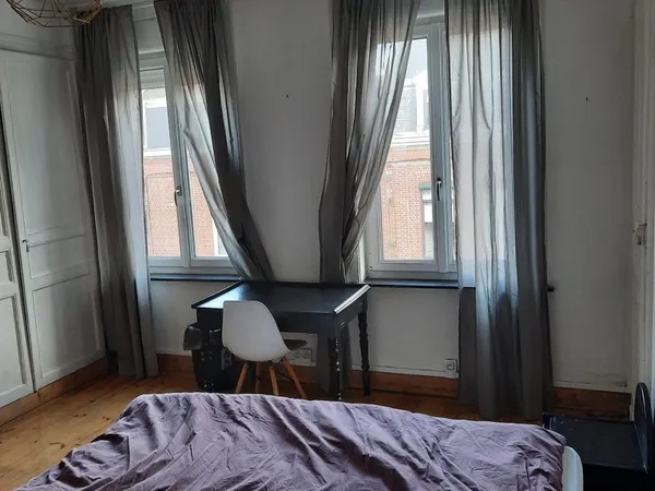 Propose Chambre dans une colocation à Lille - 20m²