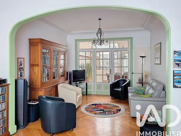 Maison 7 pièces 173 m²