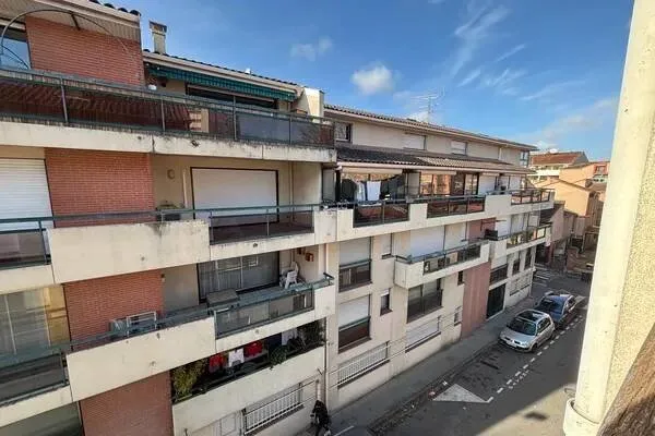 Studio 1 pièce 29 m²