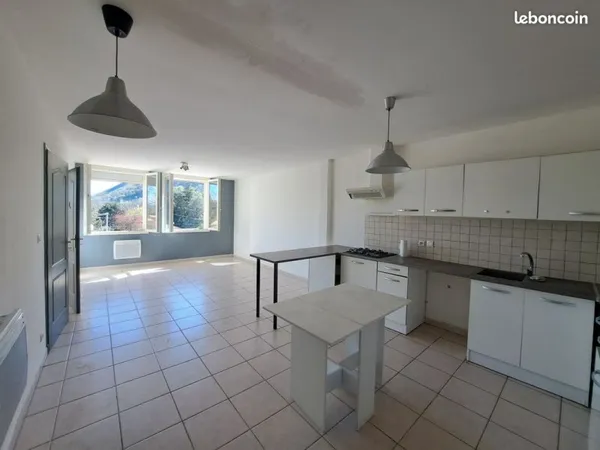 Appartement T2 bis