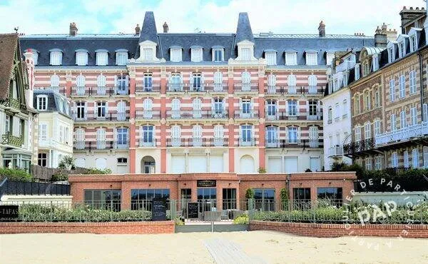 Studio 1 pièce 23 m²