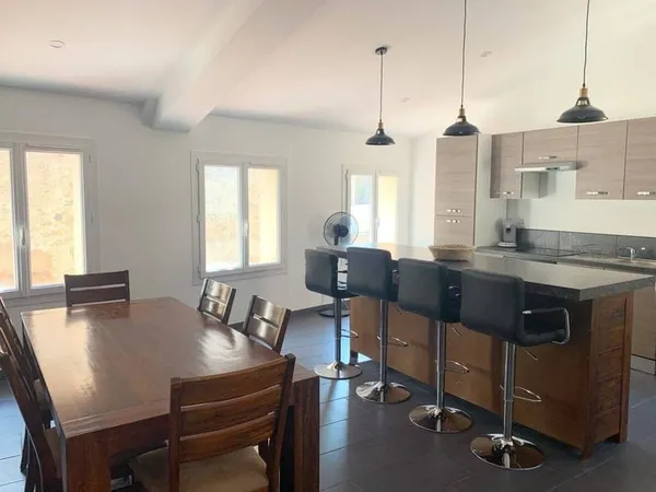 Maison 3 pièces 115 m²